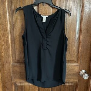 Black Sleeveless Top